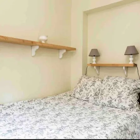 Apartment Cozy Near Champs Elysees Paris
