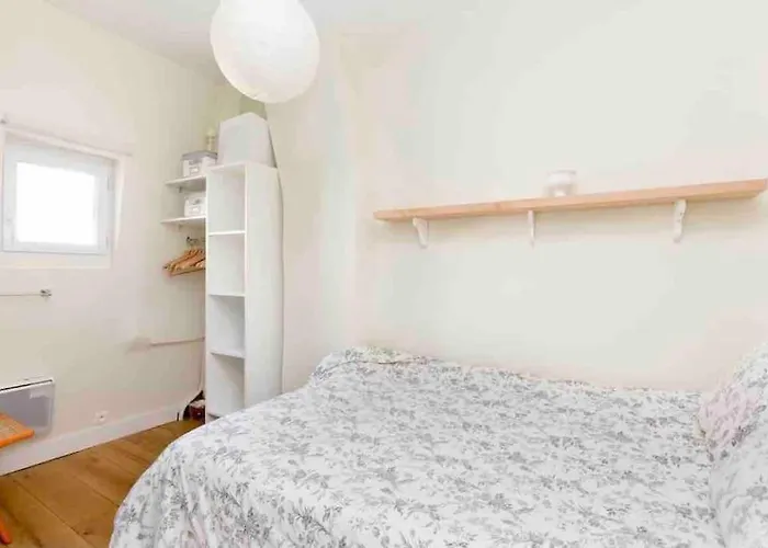 Cozy Near Champs Elysees * Paris